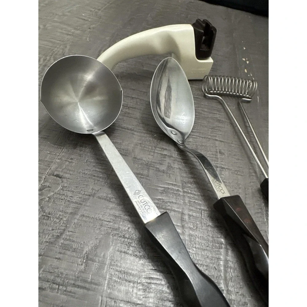 Vintage 1989 Cutco Utensil Set Rack Sharpener Black Brown Marble Handles